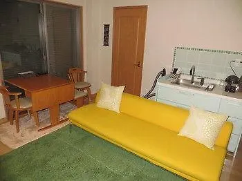 Elm Share House Hotel Tokyo