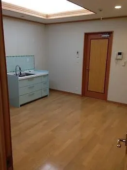 Elm Share House Hotel Tokyo
